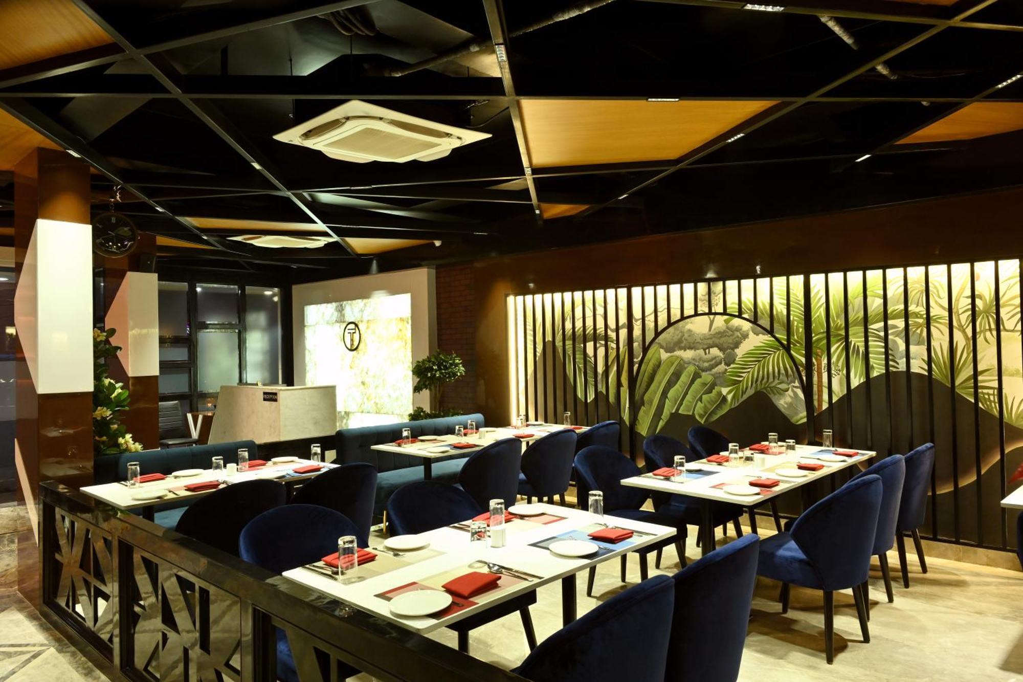 Hotel Trax International Jamshedpur Ngoại thất bức ảnh