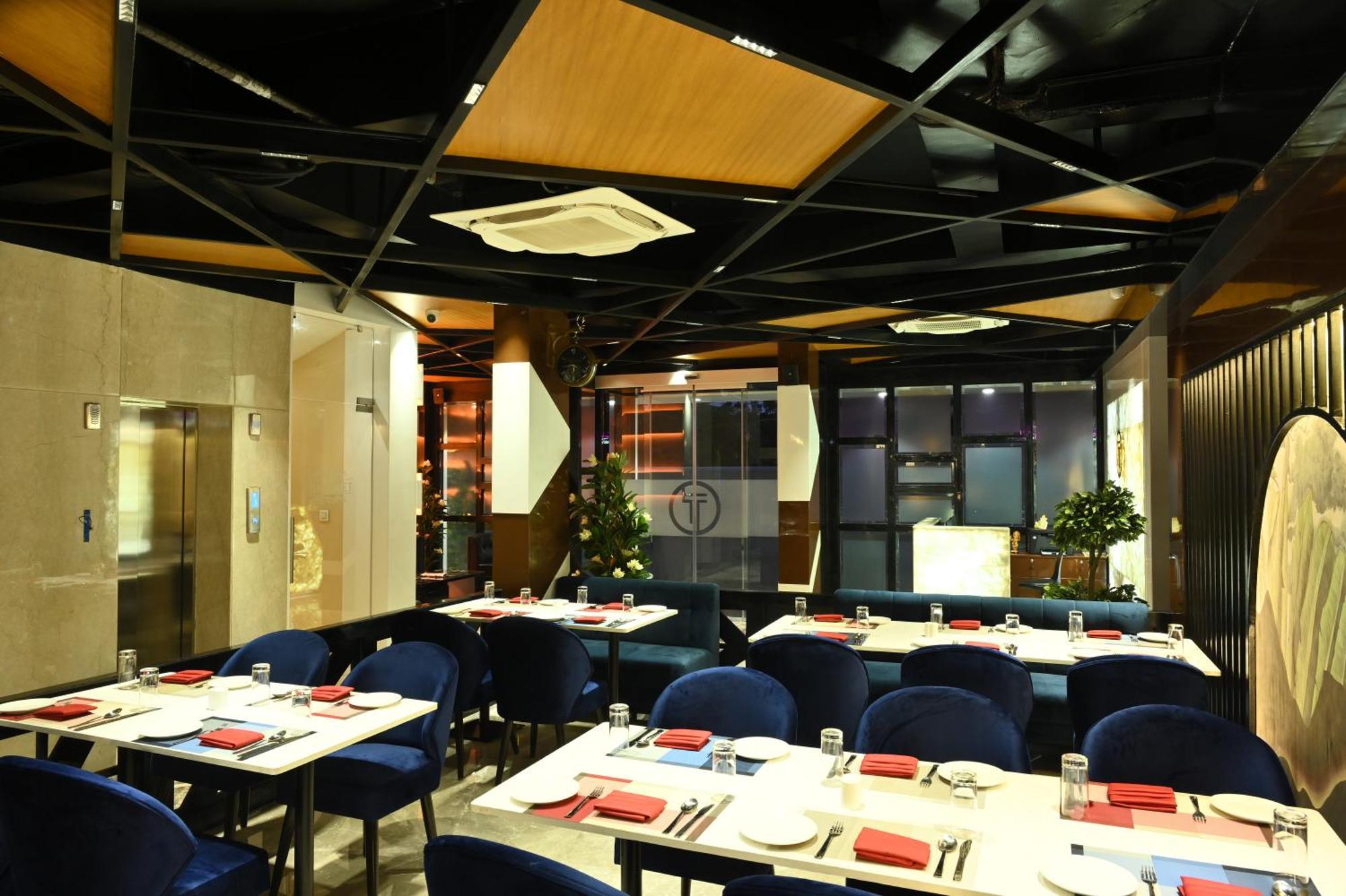 Hotel Trax International Jamshedpur Ngoại thất bức ảnh