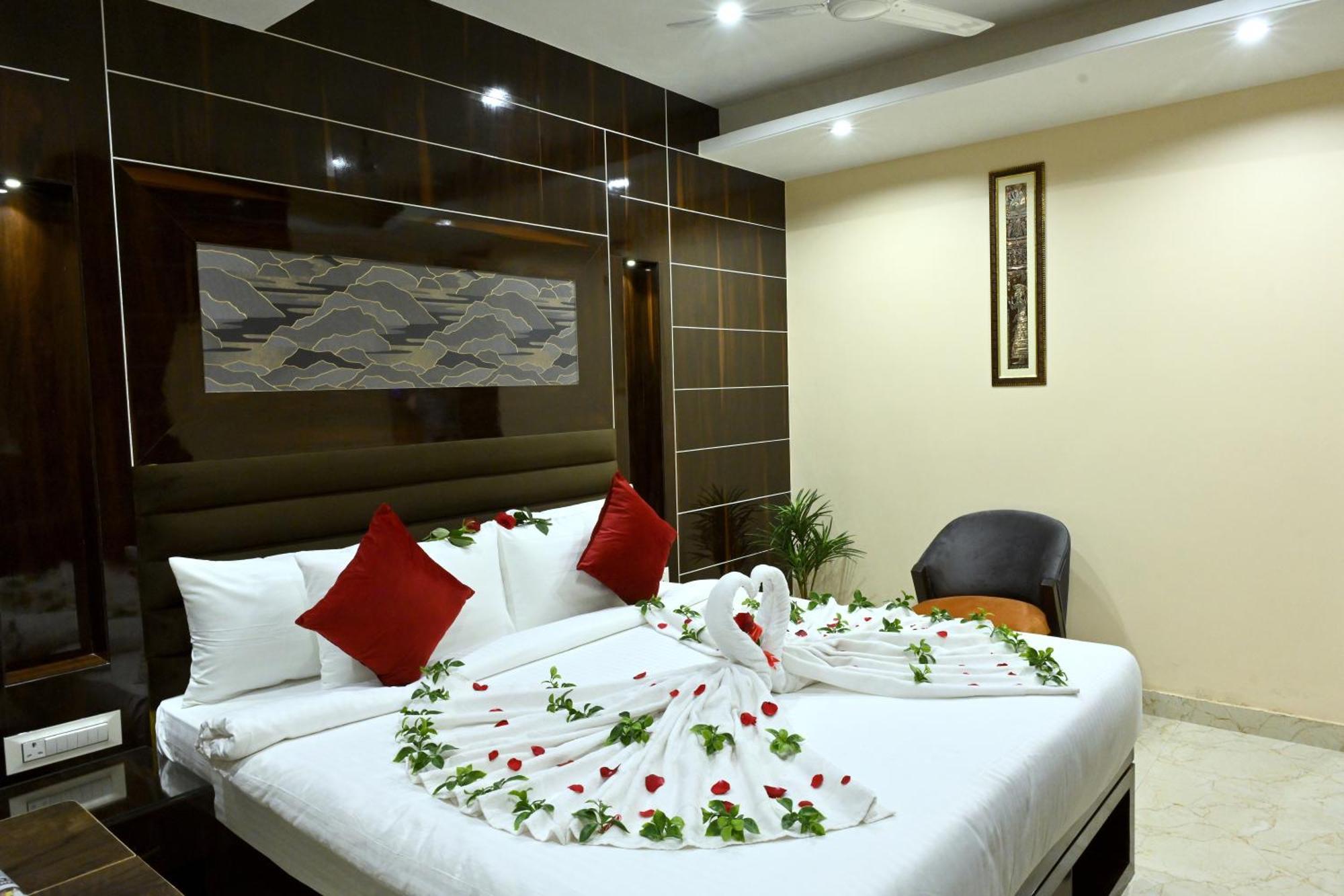 Hotel Trax International Jamshedpur Ngoại thất bức ảnh