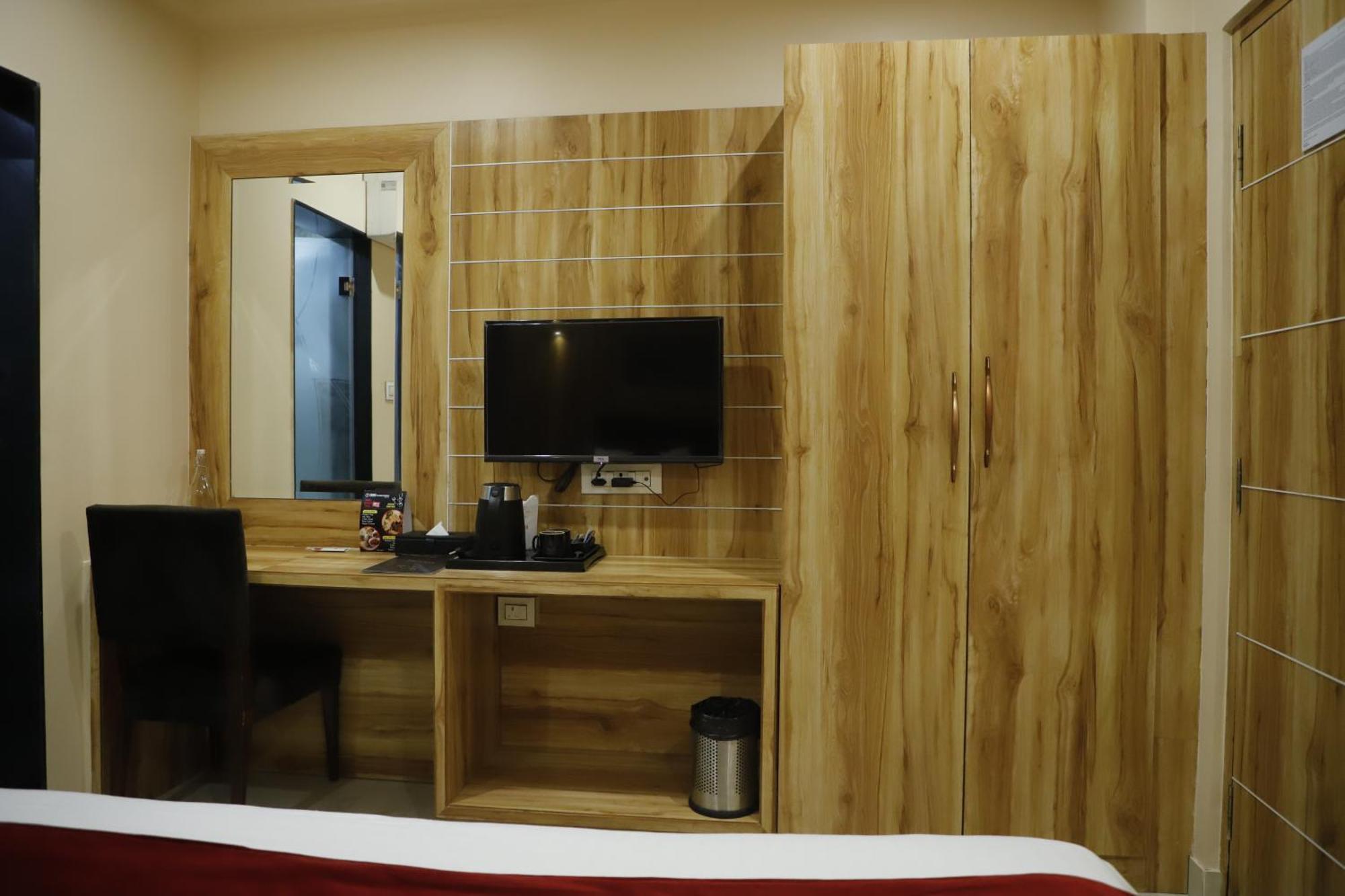 Hotel Trax International Jamshedpur Ngoại thất bức ảnh
