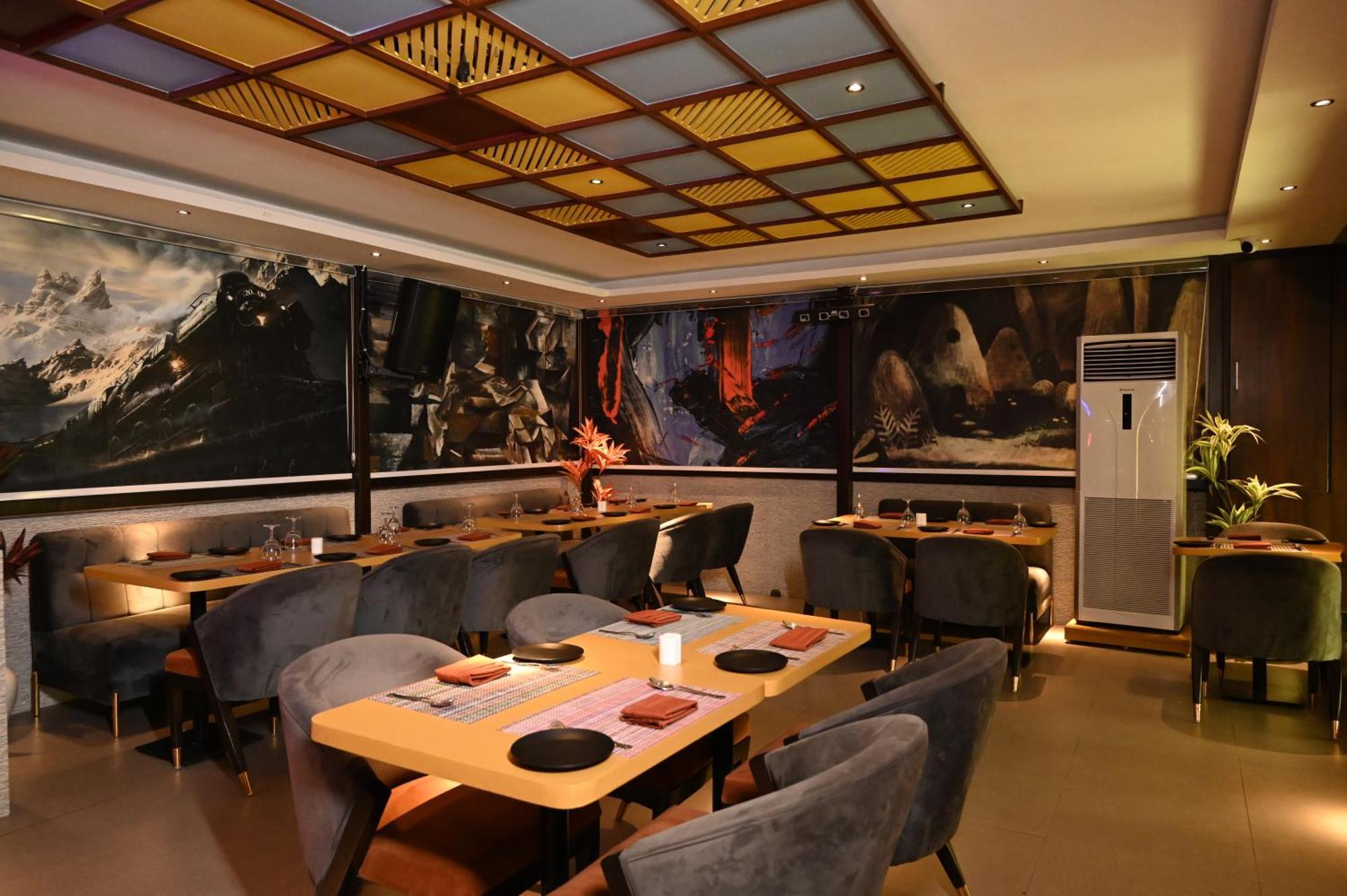 Hotel Trax International Jamshedpur Ngoại thất bức ảnh