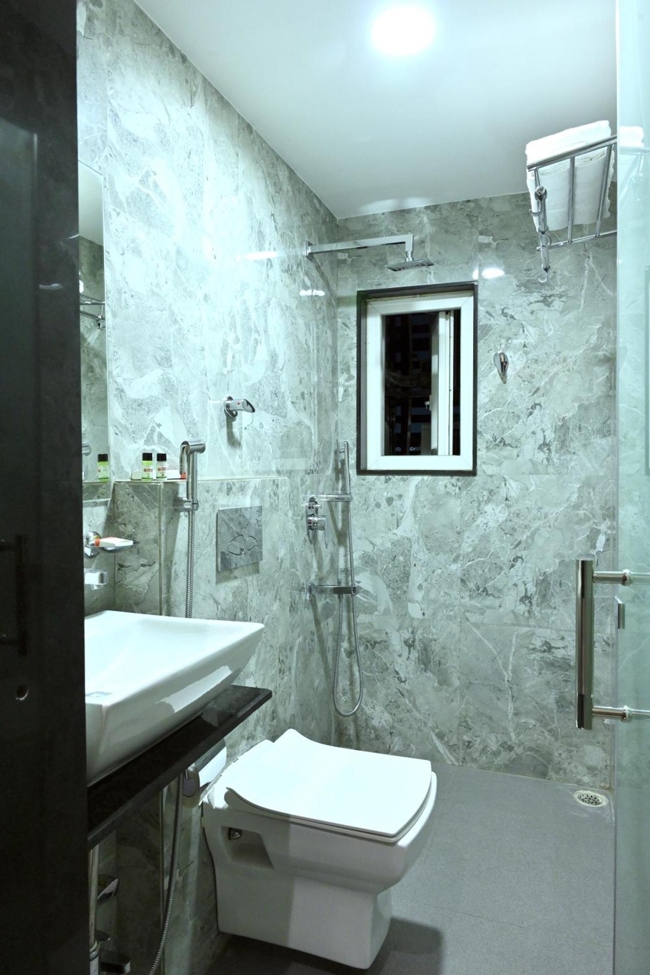 Hotel Trax International Jamshedpur Ngoại thất bức ảnh